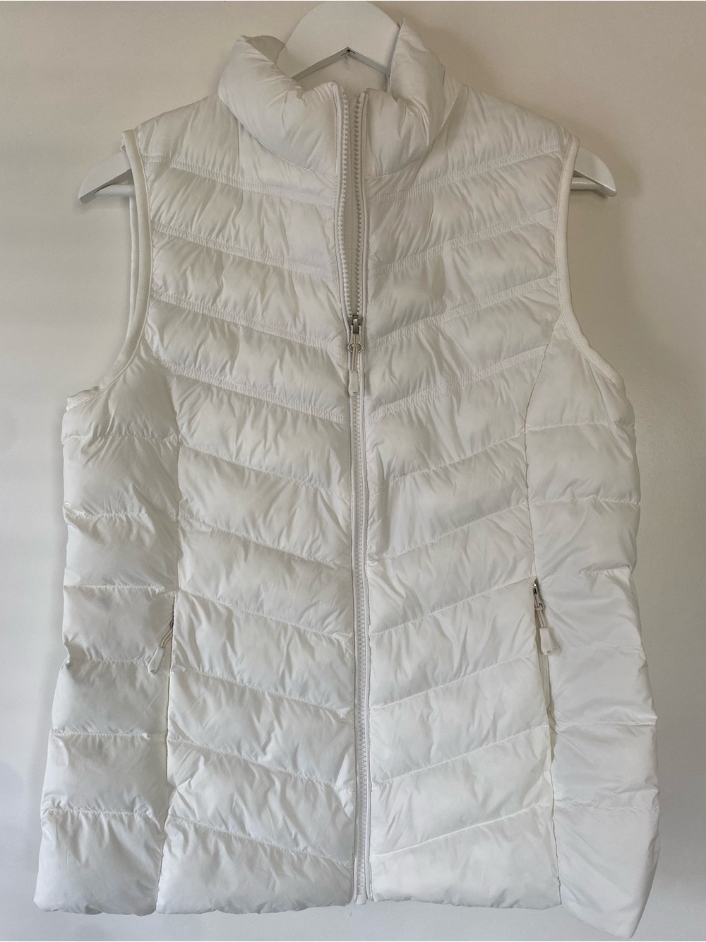 32 Degrees White Quilted Puffer Vest with Stand Collar